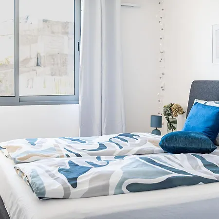 Relaxed Madeira With Pool & Balcony Apartamento *